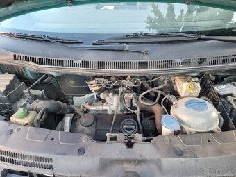VW TRANSPORTER T5 1.9 TDi ROK-2007 - 10