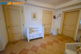 Predaj rodinného domu s veľkým pozemkom v Sučanoch - 10