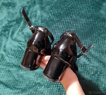 NOVÉ Čierne lakované lodičky, veľ. 37 - 10