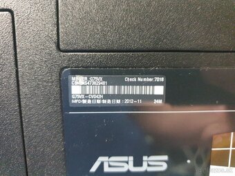 Herný ASUS na diely - 10