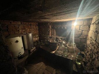 Záhradná chatka, rekreačný domček na predaj pár minút od cen - 10
