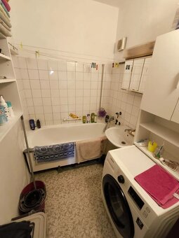 Predám 3 izbový byt s balkónom - 10