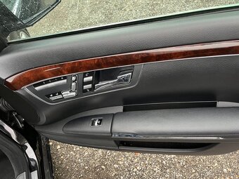 Mercedes-Benz S trieda Sedan 9 990 € - 10