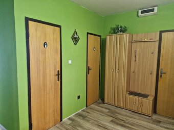 EXKLUZÍVNE Predaj 3-izbový byt v tichej lokalite, Chynorany. - 10