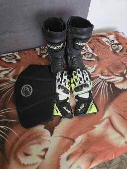 Oblečenie na Moto - 10