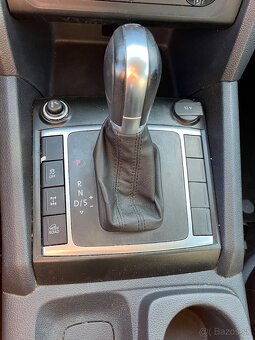 Volkswagen Amarok 3.0 V6 TDI  4MOTION - 10