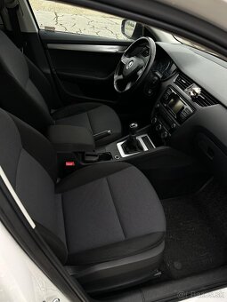 Škoda Octavia Combi 1.6 TDI Ambition - 10