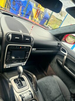 PORSCHE CAYENNE GTS R.V 2008 - 10