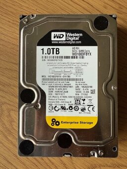 Disky do PC a serverov 3.5" SATA - 10
