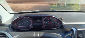 Peugeot 2008 1.5 BlueHDi FAP 120 GT line Panorama - 10