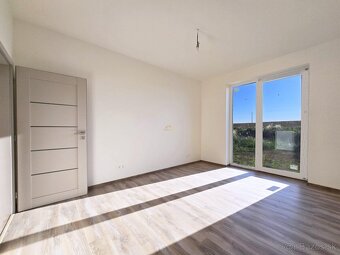 Moderný 4i RD krytá terasa + nerušený výhľad, 635m², Cestice - 10