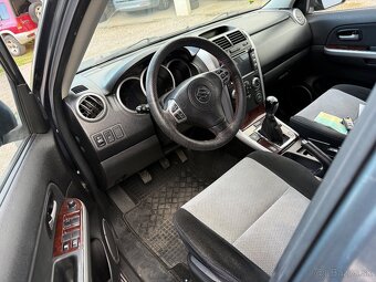 Suzuki Grand Vitara 4x4 - 10