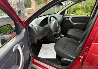 Dacia Sandero 1,6i Stepway klima nová spojka benzín manuál - 10