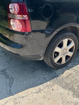 Volkswagen Touran 2.0 tdi DSG - 10