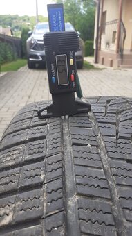 Zimné pneumatiky + elektróny 5x114,3 r17. - 10