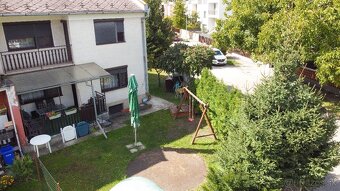 Priestranný 5-izbový radový dom na predaj v Dunajskej Strede - 10