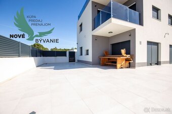 REZERVOVANÉ Na predaj novostavba apartmánu so záhradou v Cho - 10