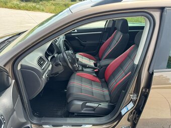 Volkswagen Golf VI Variant v edícii MATCH 2013 - 10