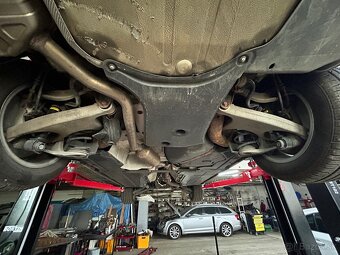 Audi a4 b8 2.0tdi - 10