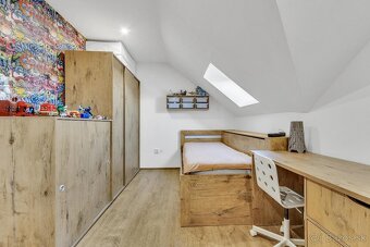 Na predaj rodinný dom 2 km od Senca, Reca - 10