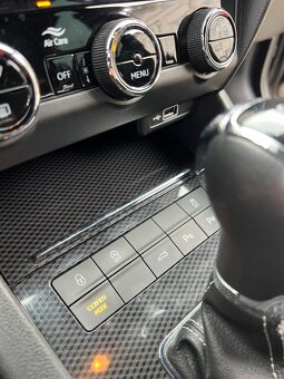 Škoda Octavia Combi RS 2.0TDI 135kw 4x4 DSG6 - 10