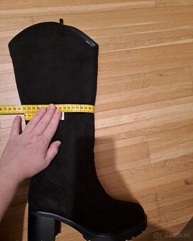 zánovné dámske, semišové čižmy, veľ.č.40. - 10
