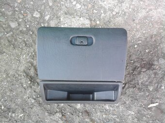 Rozpredam na diely seat cordoba r.v 1999 - 10