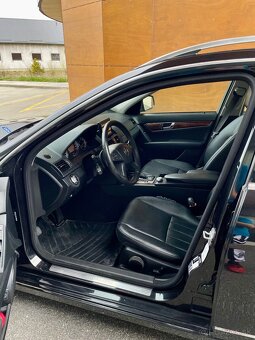 Mercedes C320 4-matic - 10