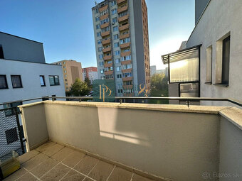 Prenájom 2 izbový byt, veľký balkón, novostavba, garážové st - 10