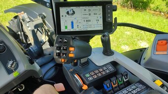 VALTRA - 10