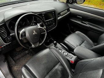 Mitsubishi Outlander 2.2 DI-D Intense A/T - 10