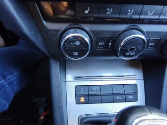 Škoda Octavia combi 1.6TDI Greenline 2014 - 10