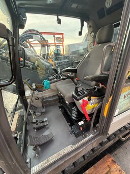 Pásový bagr VOLVO ECR 145EL - 10