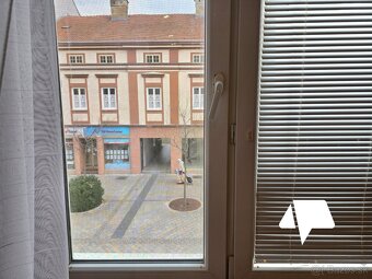 REZERVOVANÝ- Predaj 3-izbový byt Nitra centrum- priamo na pe - 10