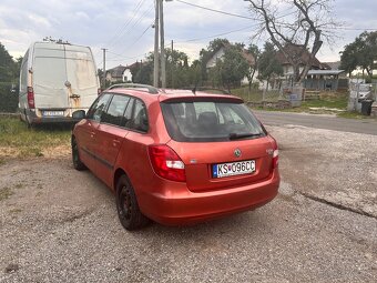 Škoda fabia 1.2 - 10