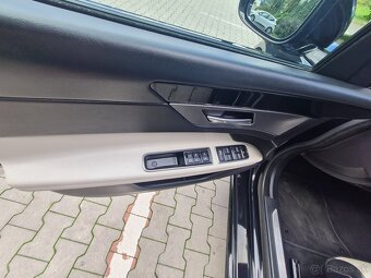 Jaguar XF AWD, R-sport, 4x4 - 10