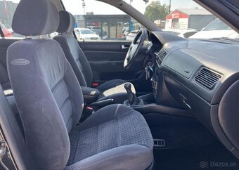 Volkswagen Golf 1.6i KLIMATIZACE ALU ABS benzín 74 kw - 10