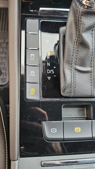 Škoda Superb Combi L&K, TDi 4x4, 147 kW, DSG7, 2021, Webasto - 10