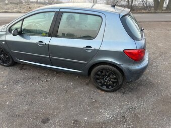 Peugeot 307 1.6 HDI - 10