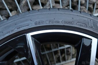 Vega r18 letne Octavia 3 - 10