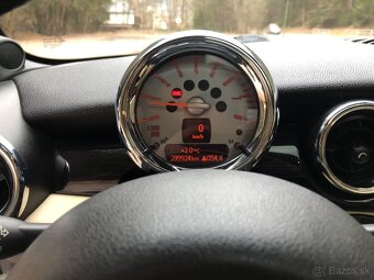 Mini Cooper R56 1.6 - 10