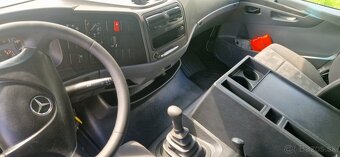 Mercedes Atego 1218 trojstranný sklápač s hydraulickou rukou - 10