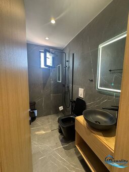 Ksamil – luxusné zariadené apartmány v Maledivách Európy - 10