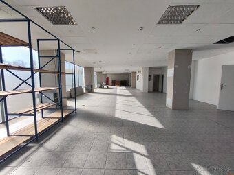 Budova na Filakovekej ceste, pozemok 3294m2 - 10