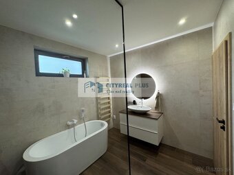 Ponúkam na predaj RODINNÝ DOM- BUNGALOV ANDOVCE - 10