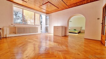 Zaujímavý 5-izbový rodinný dom s garážou, Seňa - 10
