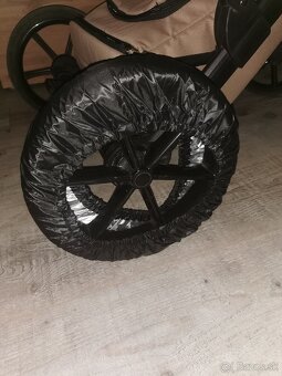 Kočiar Junama Space trojkombinácia + isofix základňa - 10