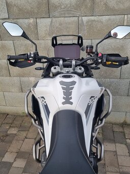 Predám TRIUMPH Tiger 900 Rally rv: 06/2021 objem: 900 cm3 - 10
