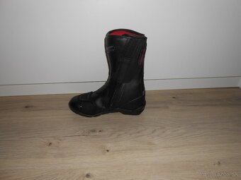 Predam nove damske kozene moto cizmy znacky RST TUNDRA CE - 10