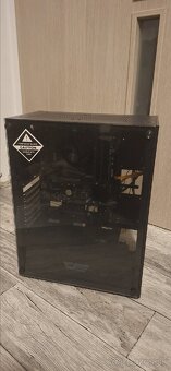 Herný / Kancelársky Počítač PC, Ryzen 2400G, 16gb ram - 10
